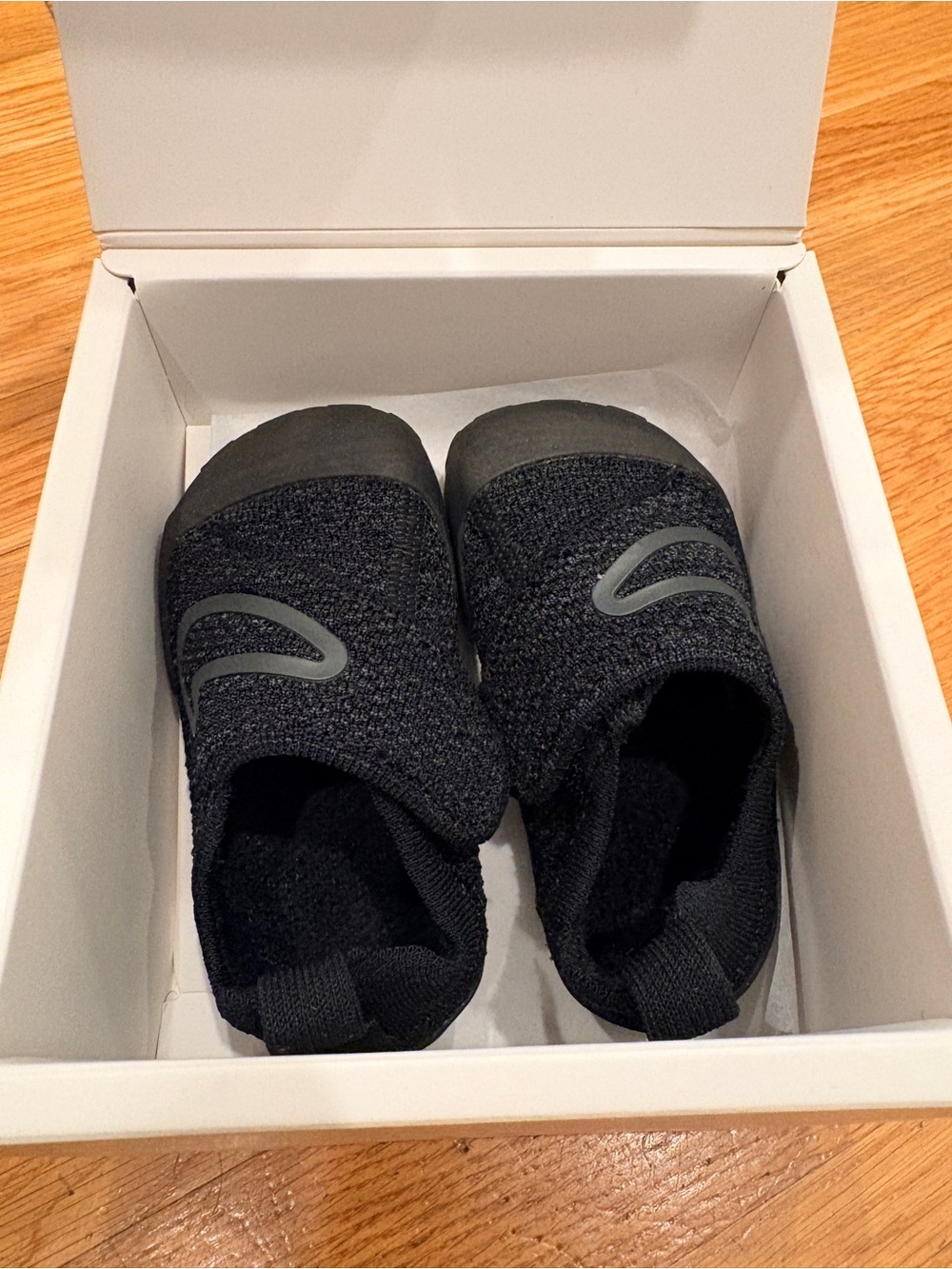 Nike Swoosh 1 Toddler Sneakers Size 6 NWT